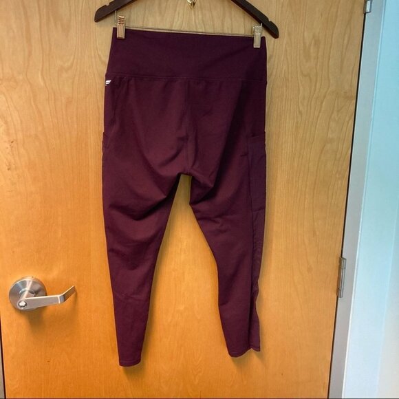 FABLETICS Sz M 7/8 Length  Mesh & Pocket Mesh - Picture 3 of 4